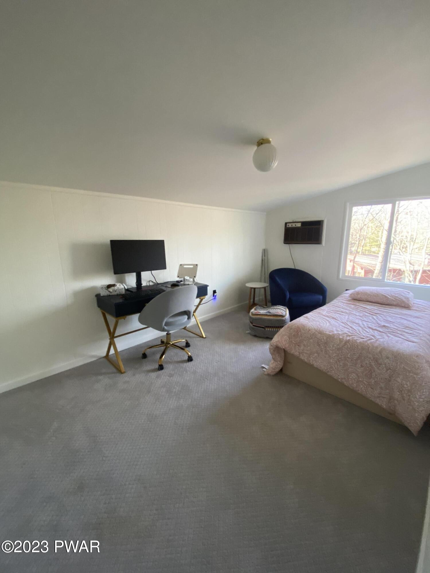 101 Maple Ridge Drive Hawley, PA 18428 - Photo 43 of 61 bed4
