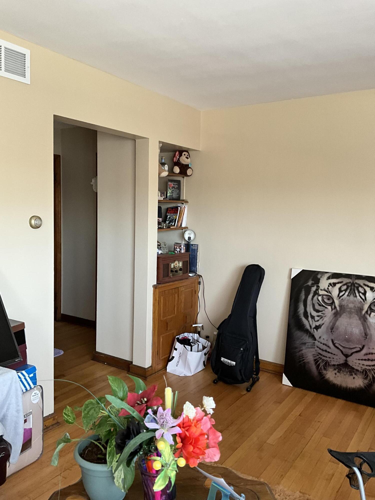 6050 West Appleton Avenue Milwaukee, WI 53210 - Photo 2 of 16 Unit 3