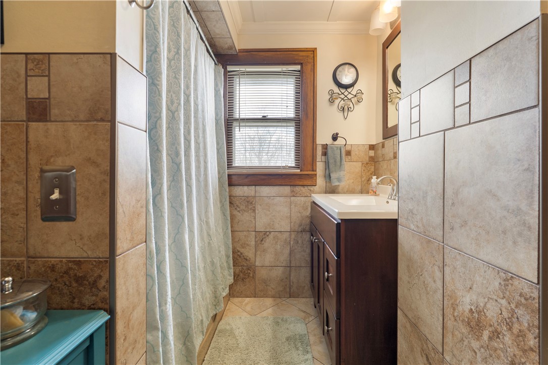 9125 Culbertson Road Sparta, NY 14437 - Photo 30 of 49 Full Bath Upstairs