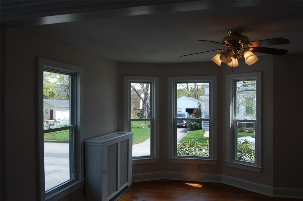 10 Abbott Street Portland, ME 04103 - Photo 14 of 24 Living Room