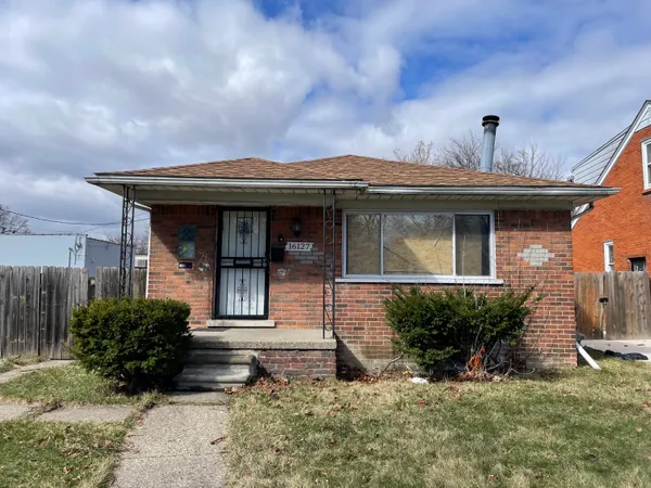 $1,250 | 16127 St Marys Street, Detroit, MI 48235