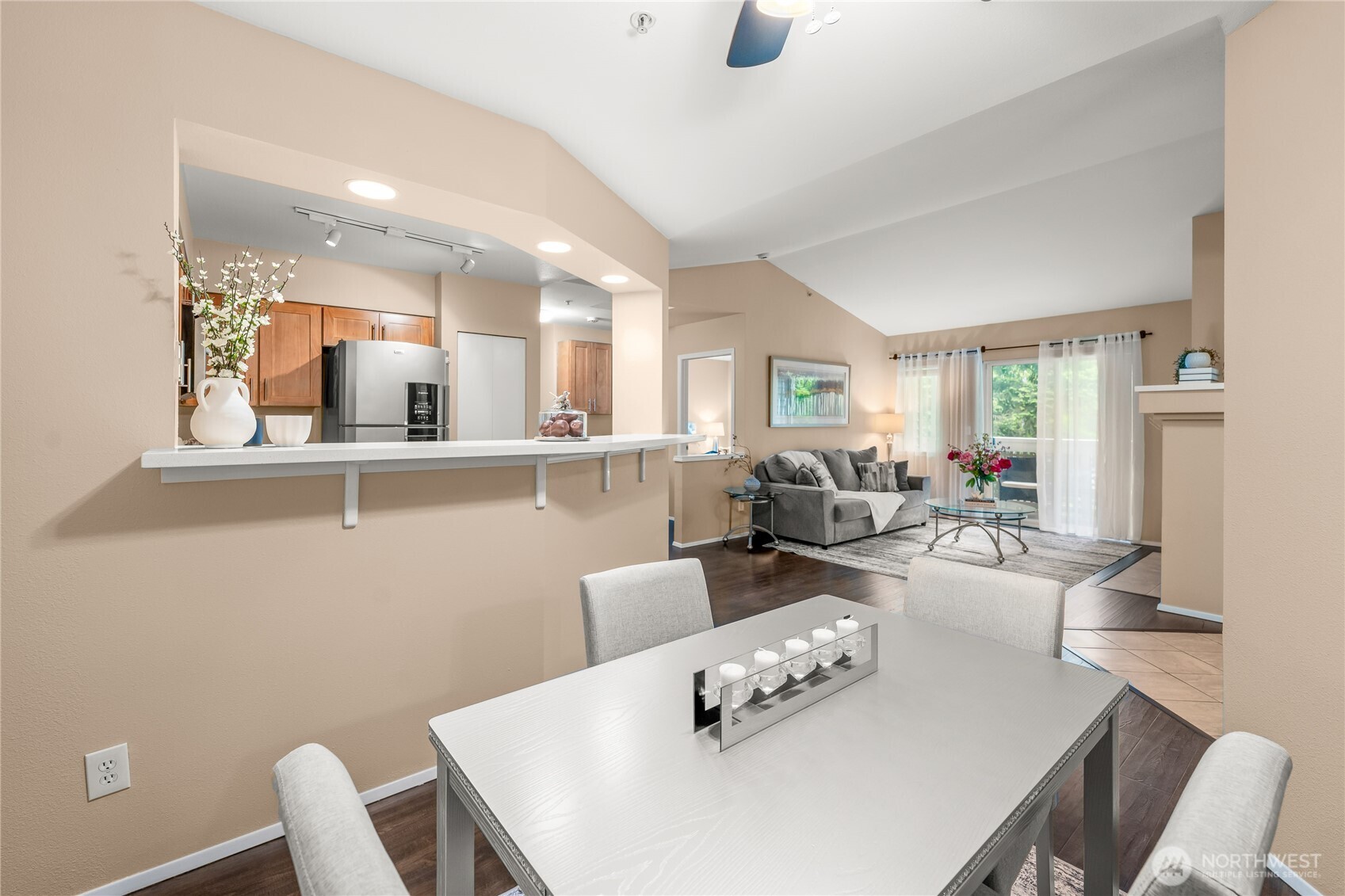 15300 112th Avenue Northeast, Unit C308 Bothell, WA 98011 - Photo 6 of 31