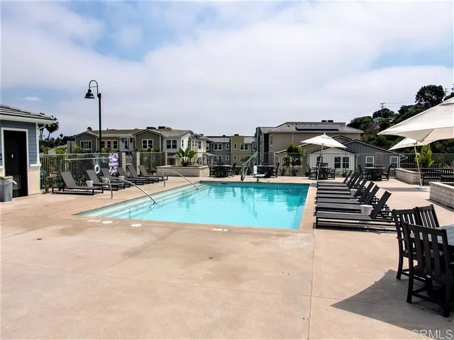 $3,995 | 1112 Hibiscus Way, Oceanside, CA 92054