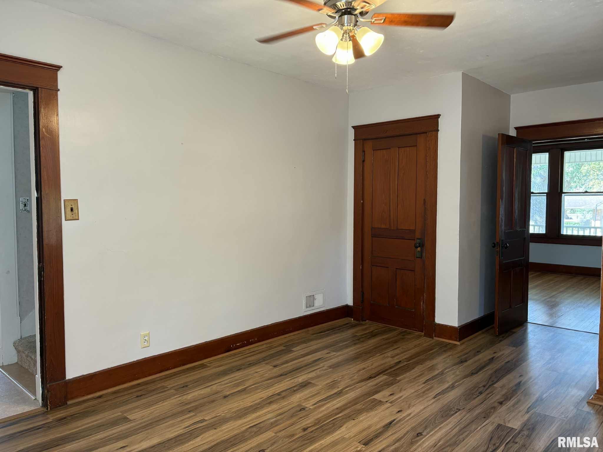 1006 Christopher Court Quincy, IL 62305 - Photo 12 of 28