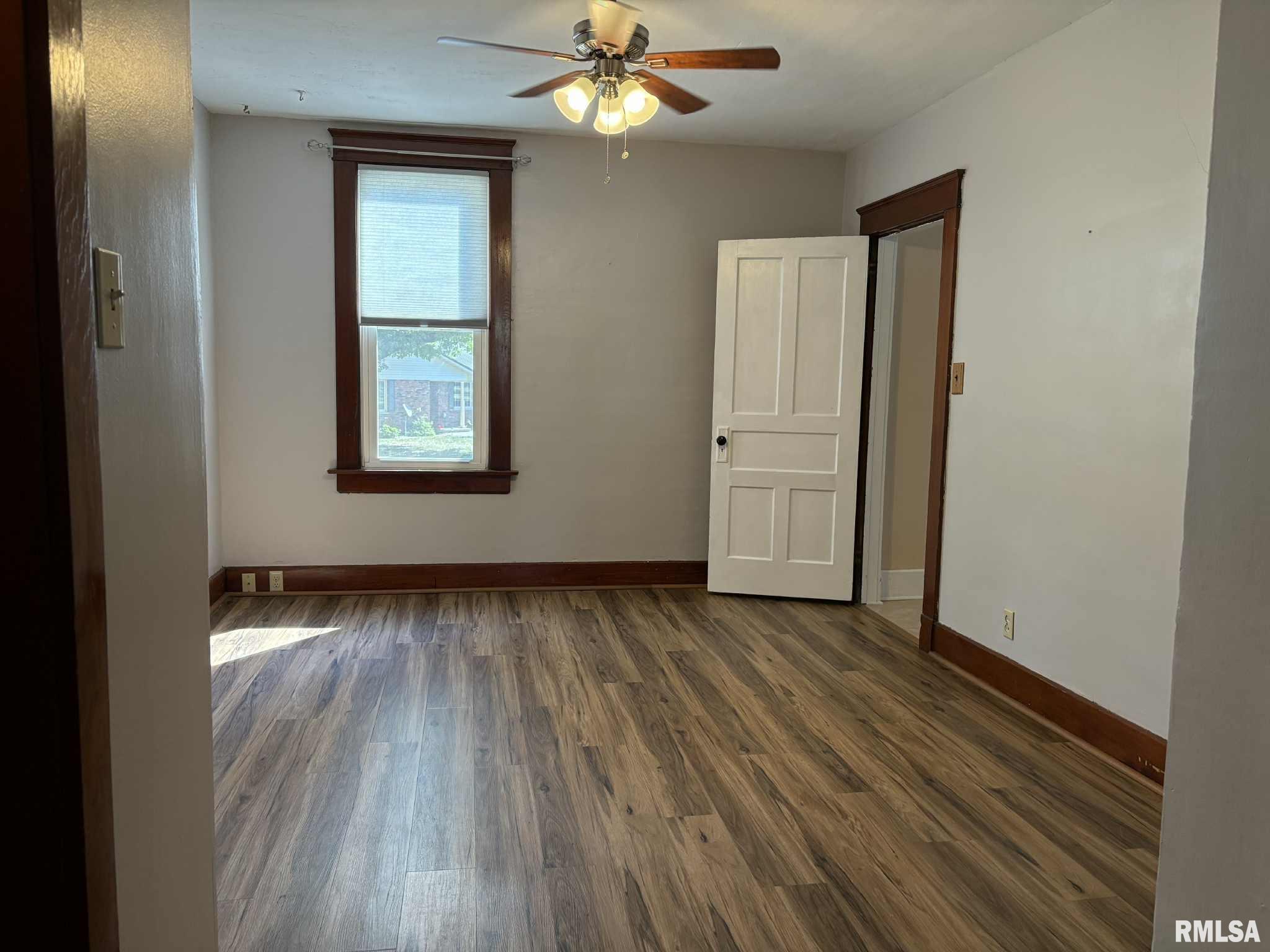 1006 Christopher Court Quincy, IL 62305 - Photo 13 of 28