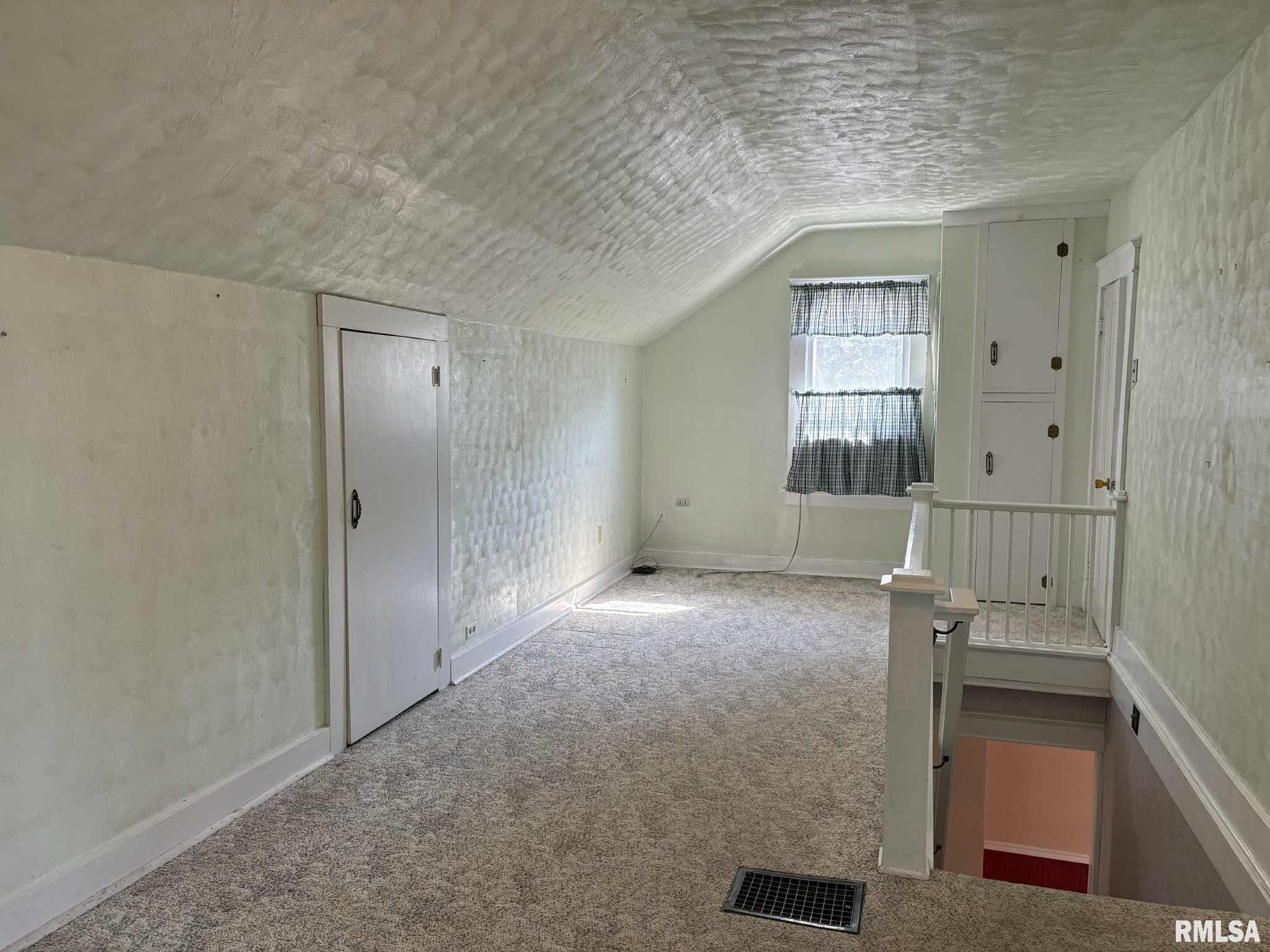 1006 Christopher Court Quincy, IL 62305 - Photo 16 of 28