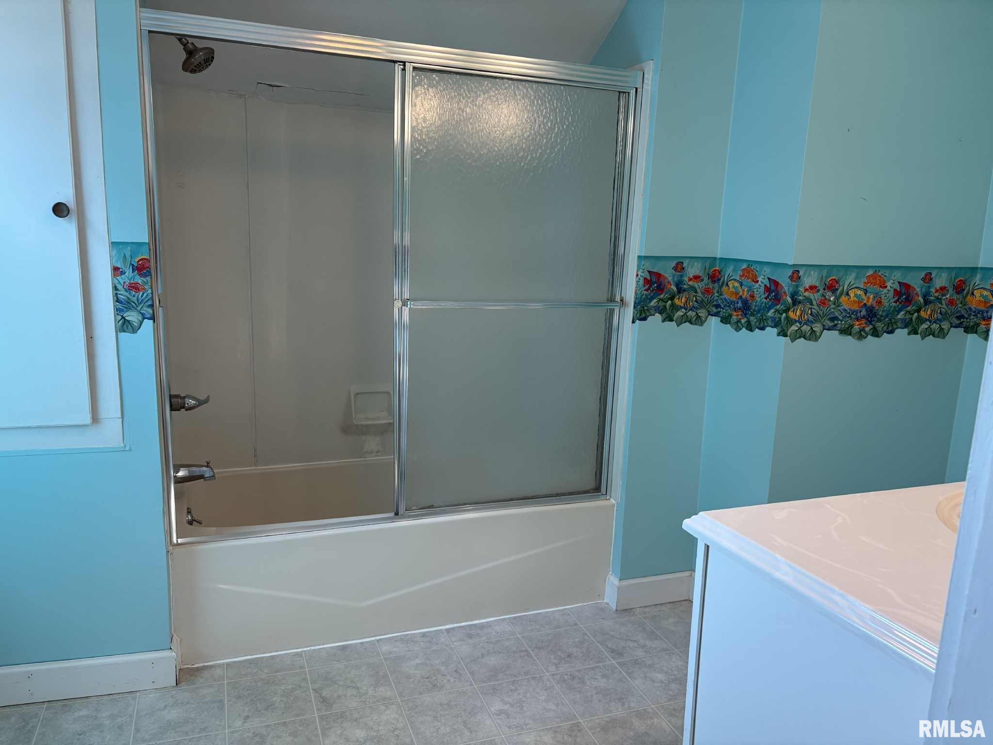 1006 Christopher Court Quincy, IL 62305 - Photo 21 of 28