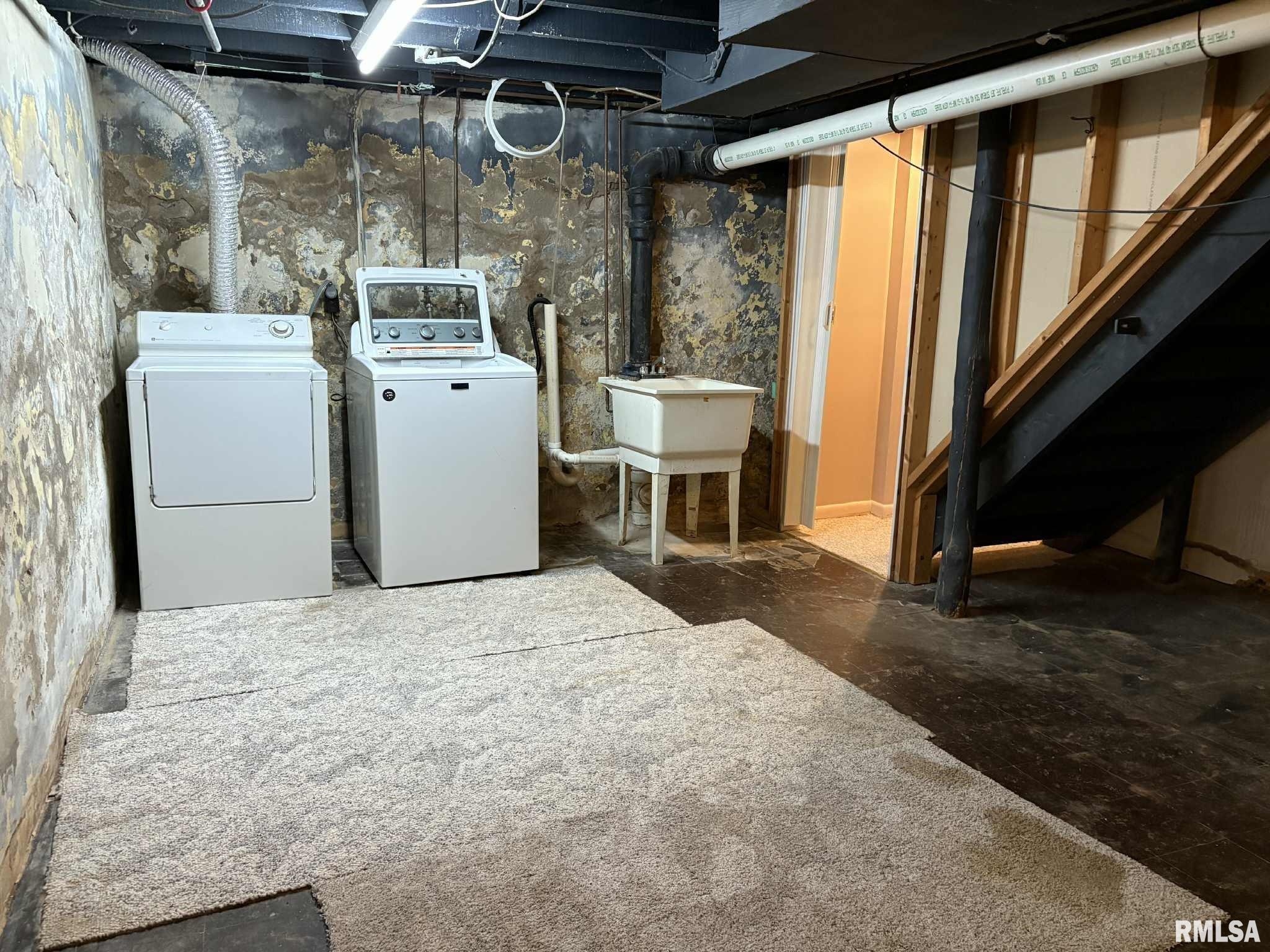 1006 Christopher Court Quincy, IL 62305 - Photo 25 of 28