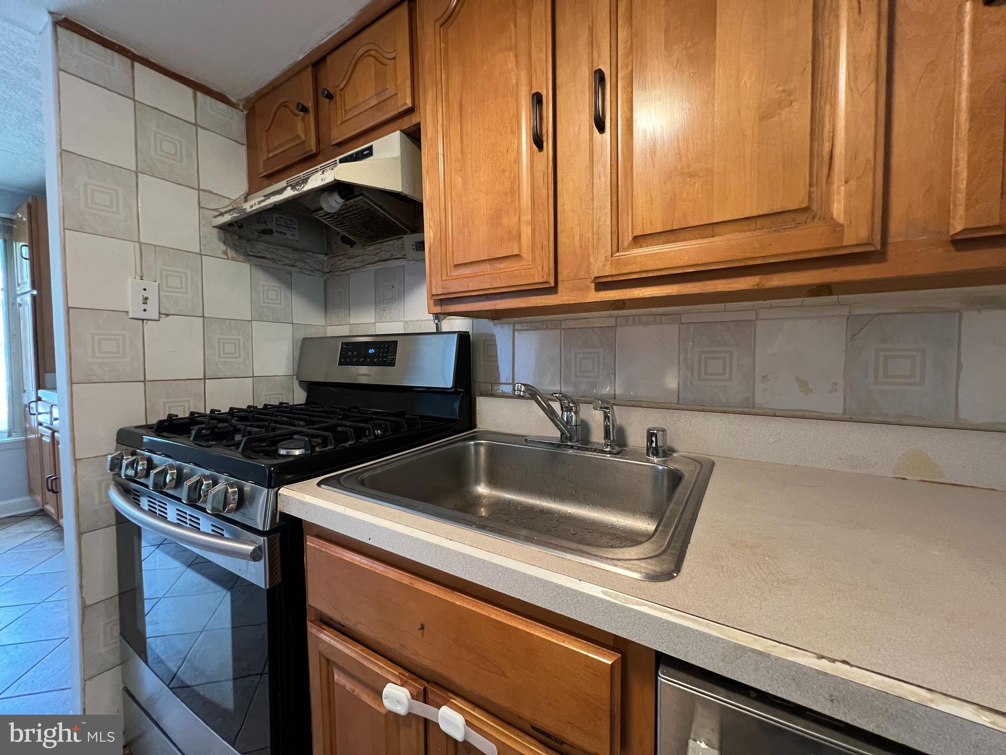 8939 Footed Ridge Columbia, MD 21045 - Photo 7 of 45