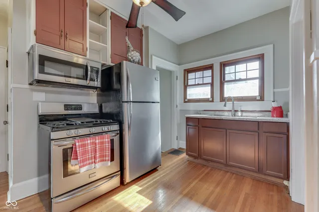 $325,000 | 1005 Main Street, Beech Grove, IN 46107