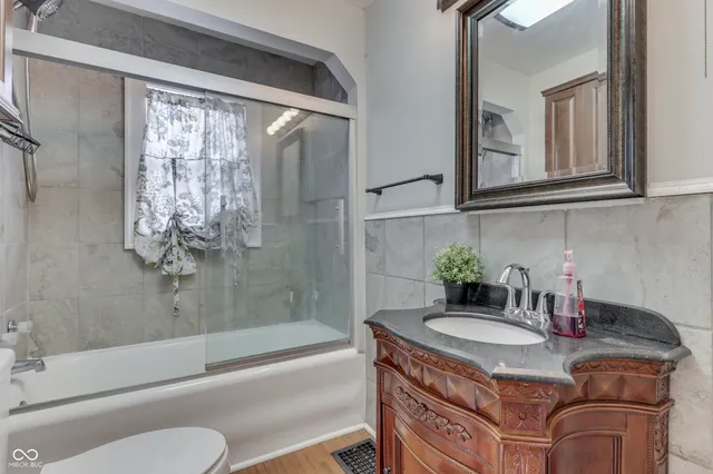 $325,000 | 1005 Main Street, Beech Grove, IN 46107