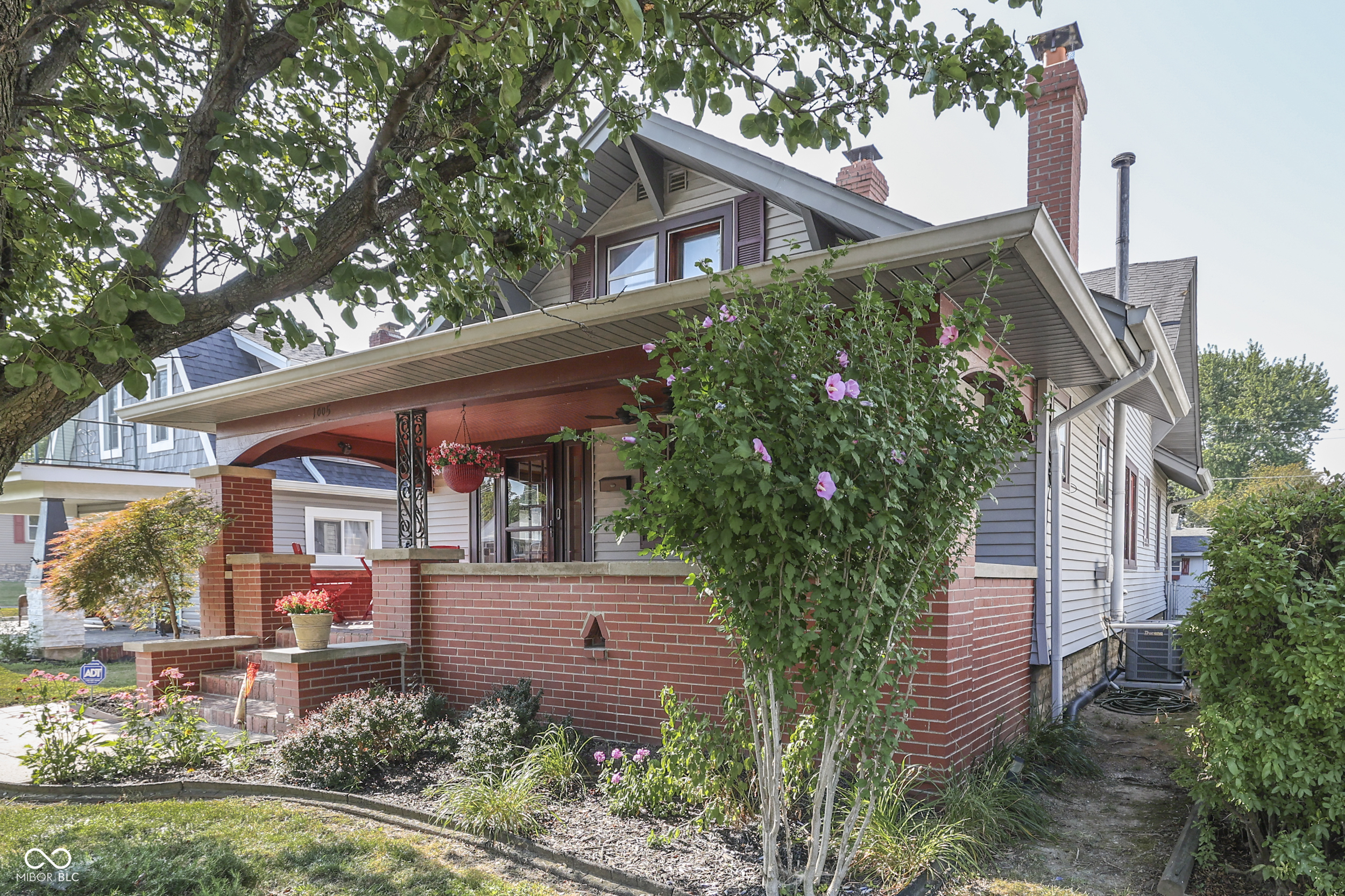 1005 Main Street Beech Grove, IN 46107 - Photo 3 of 64