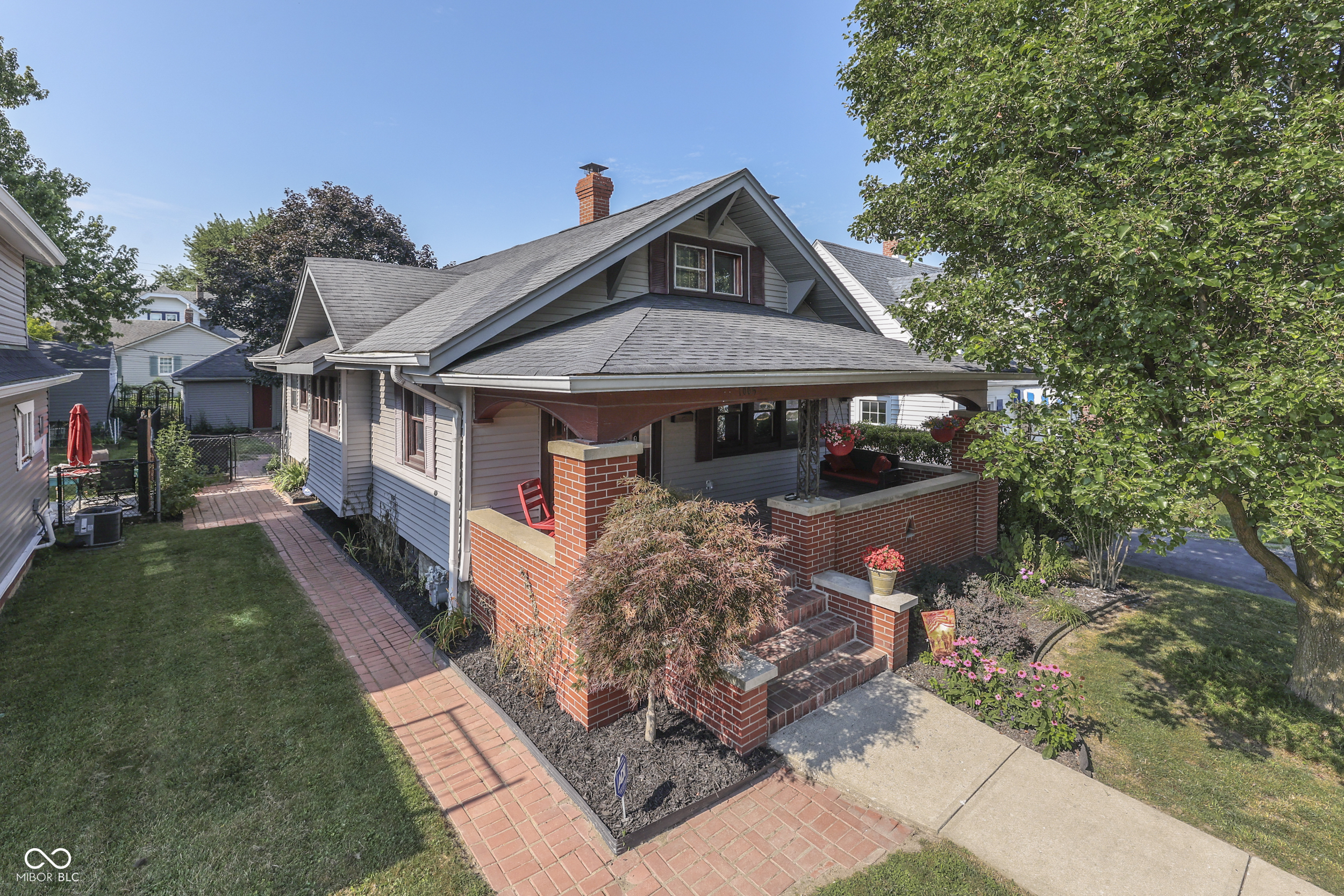 1005 Main Street Beech Grove, IN 46107 - Photo 4 of 64