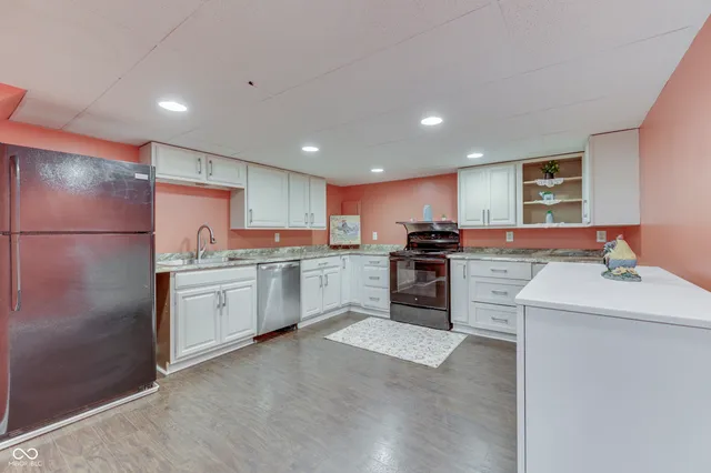 $325,000 | 1005 Main Street, Beech Grove, IN 46107