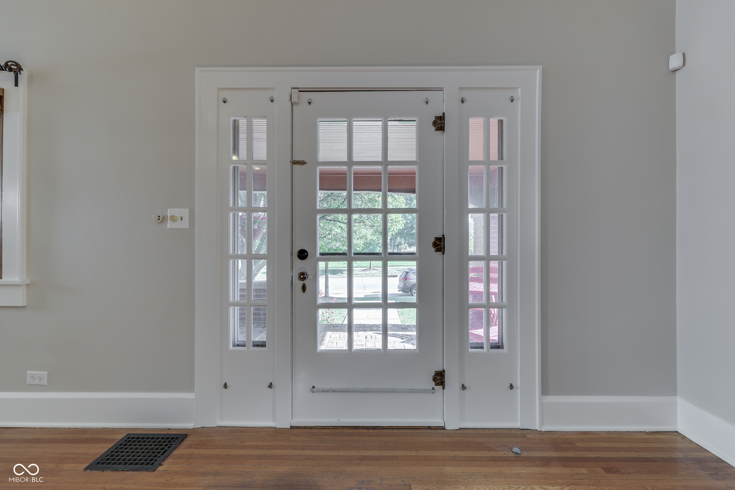 1005 Main Street Beech Grove, IN 46107 - Photo 10 of 64