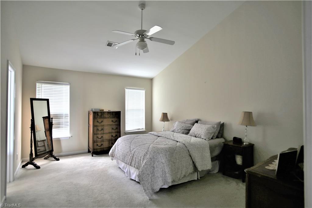 4709 Ridgefall Road Greensboro, NC 27410 - Photo 12 of 23