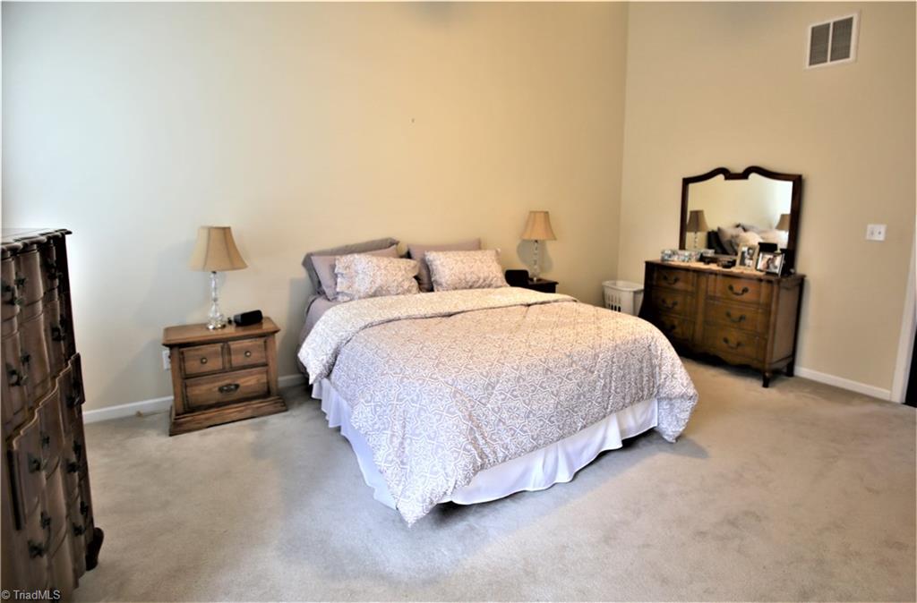 4709 Ridgefall Road Greensboro, NC 27410 - Photo 16 of 23