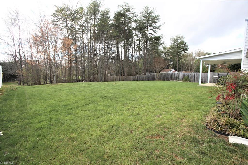4709 Ridgefall Road Greensboro, NC 27410 - Photo 20 of 23