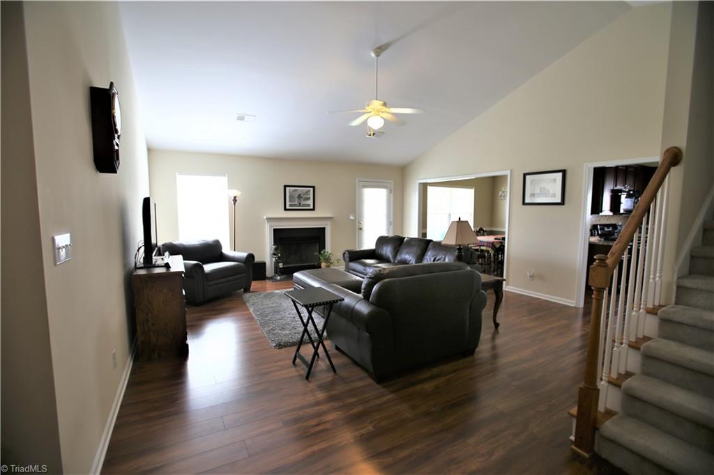 4709 Ridgefall Road Greensboro, NC 27410 - Photo 3 of 23