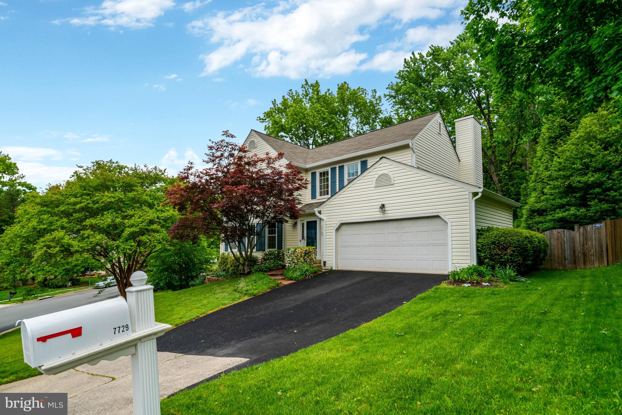 7729 Silver Sage Court Springfield, VA 22153 - Photo 5 of 76