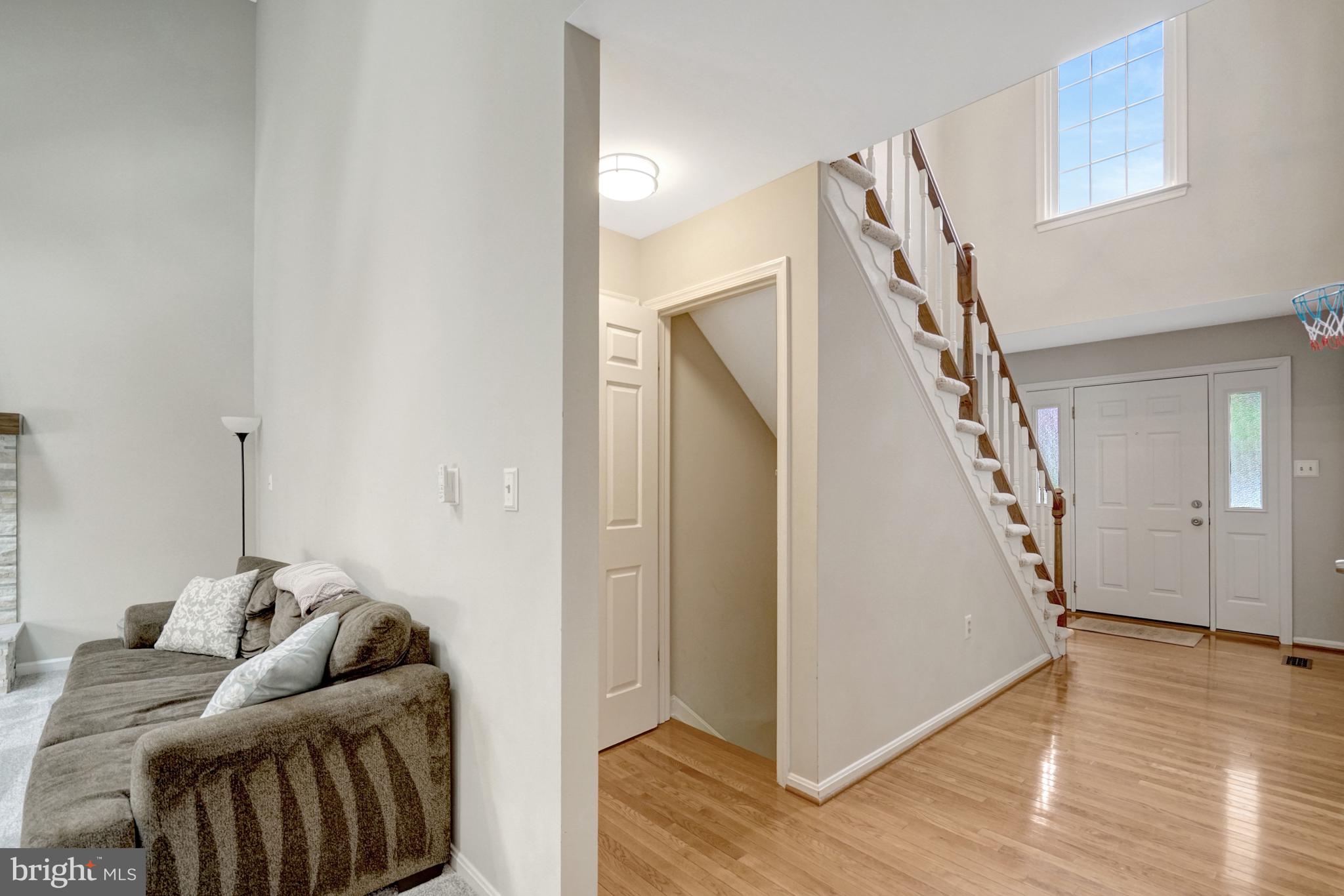 7729 Silver Sage Court Springfield, VA 22153 - Photo 8 of 76