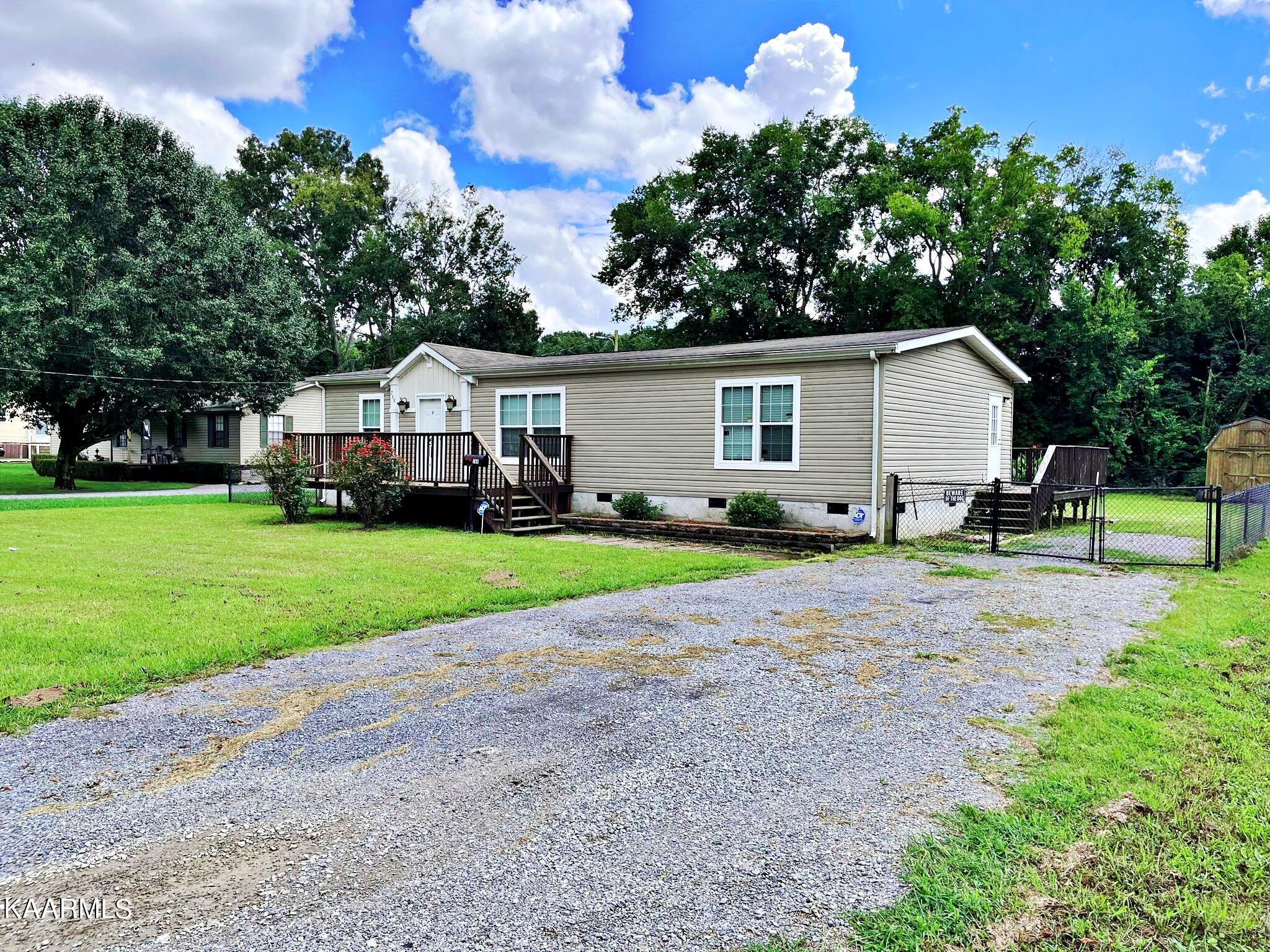 269 Ledge Lane Decatur, TN 37322 - Photo 3 of 40 297427527_1009915739677719_4265261937397