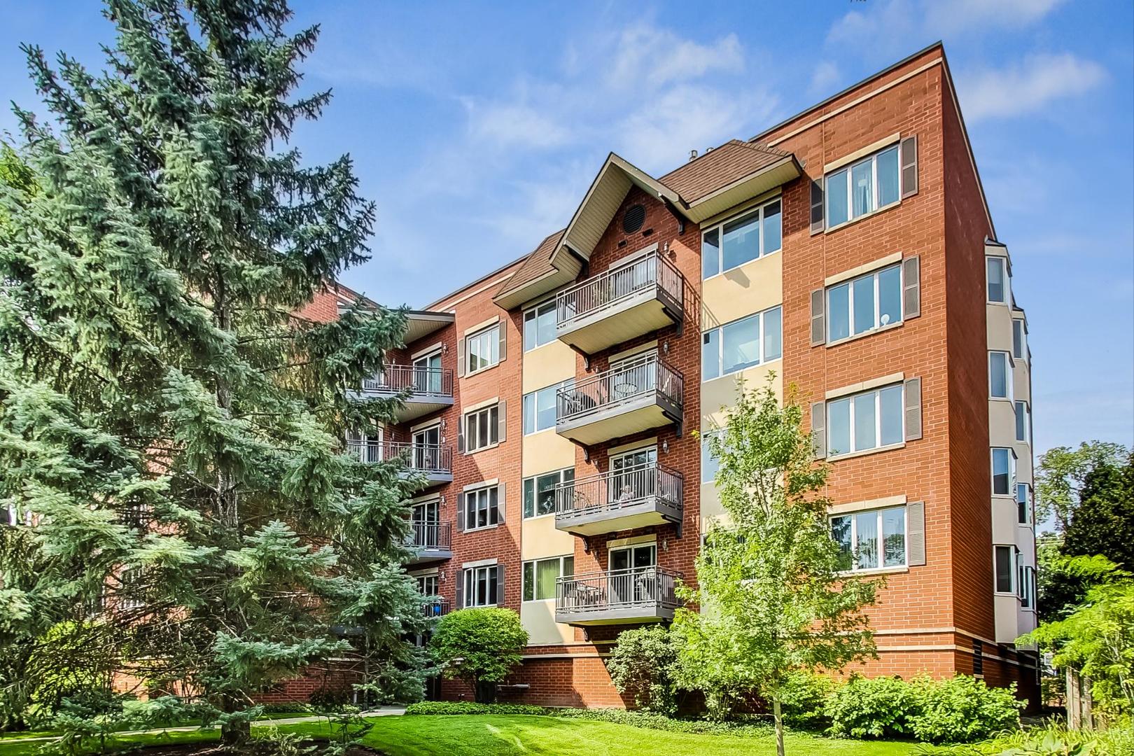 2601 Central Street, Unit 405, Evanston, IL 60201 Compass