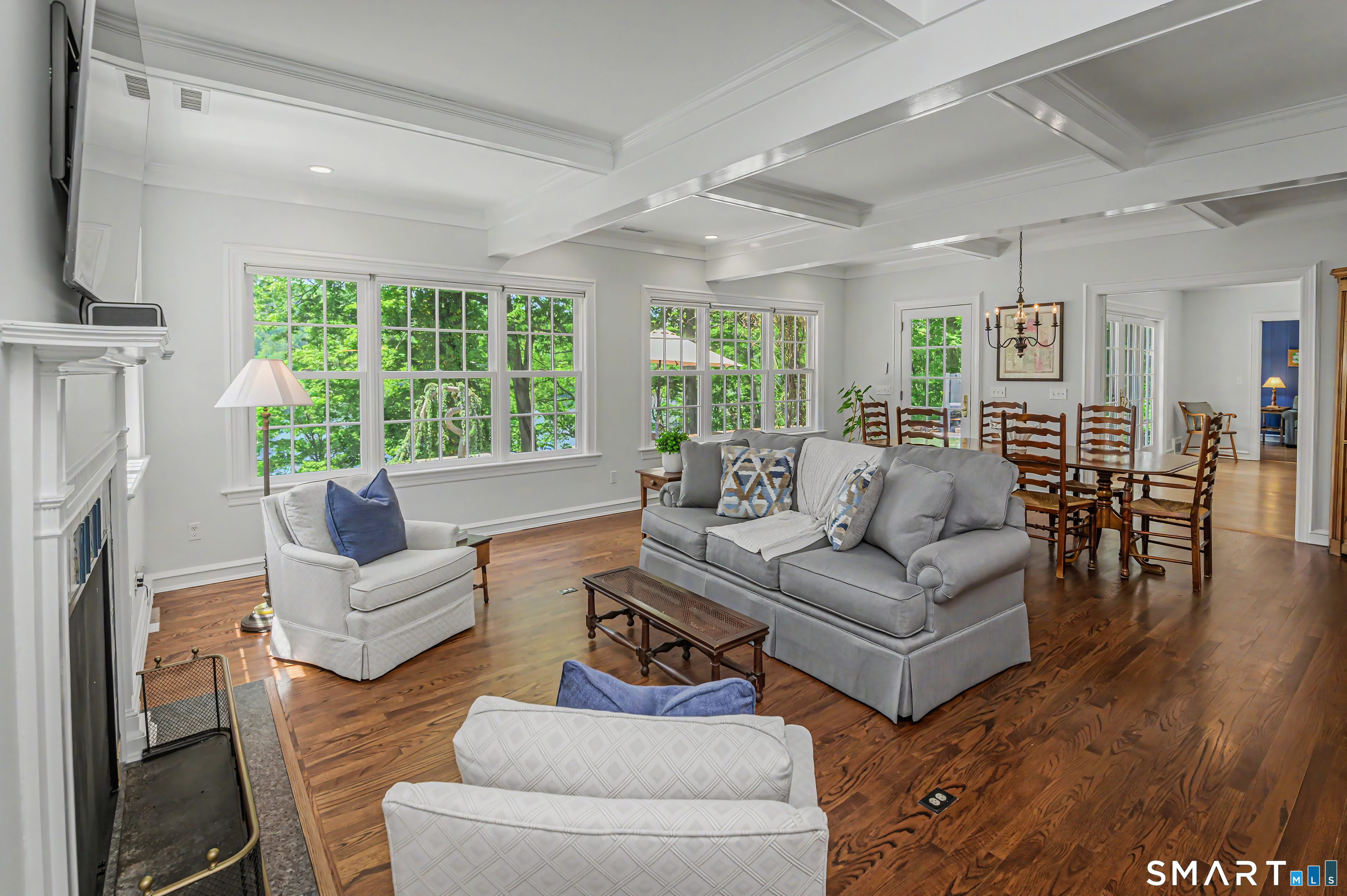 25 Pond Road Ridgefield, CT 06877 - Photo 5 of 40
