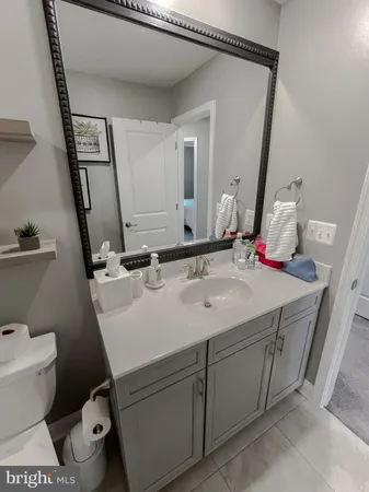 $2,950 | 23810 Myrtle Glen Way, California, MD 20619