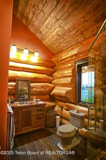 $6,975,000 | 10200 North West Meadow Road, Jackson, WY 83001