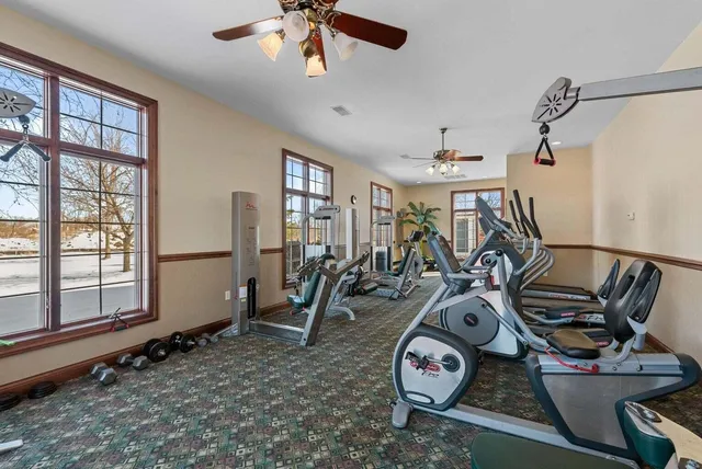 $390,900 | 757 Bridlewood Drive, Hartford, WI 53027