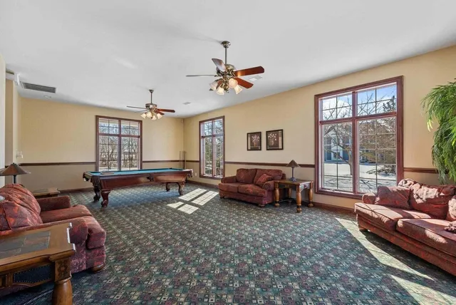 $390,900 | 757 Bridlewood Drive, Hartford, WI 53027