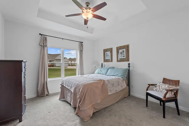 $390,900 | 757 Bridlewood Drive, Hartford, WI 53027