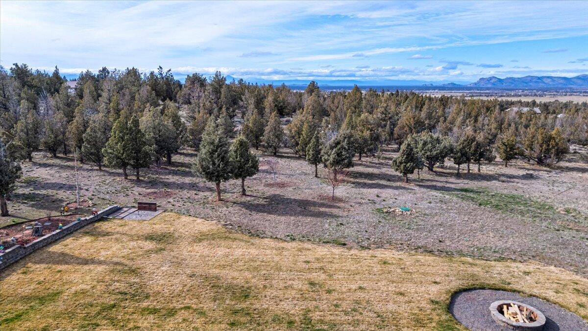 9588 Southwest Copper Road Powell Butte, OR 97753 - Photo 45 of 49
