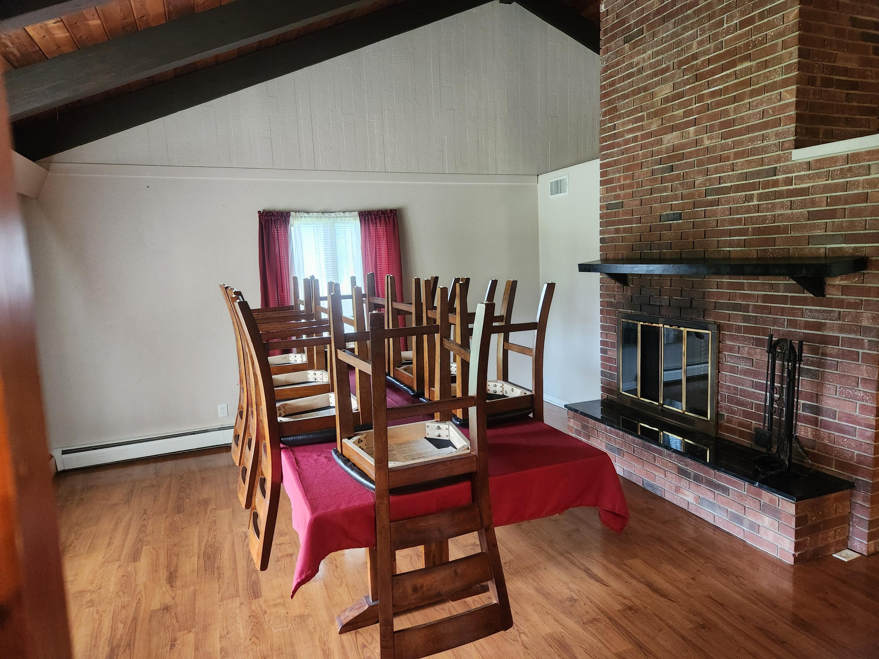4726 Locksley Drive East Rensselaer, IN 47978 - Photo 13 of 33 a view of a livingroom with furniture