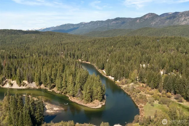 $595,000 | 2514 Kinnikinnick Drive, Leavenworth, WA 98826