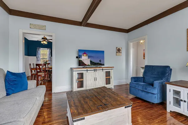 $250,000 | 724 East Centre Street, Royalton, MN 56373