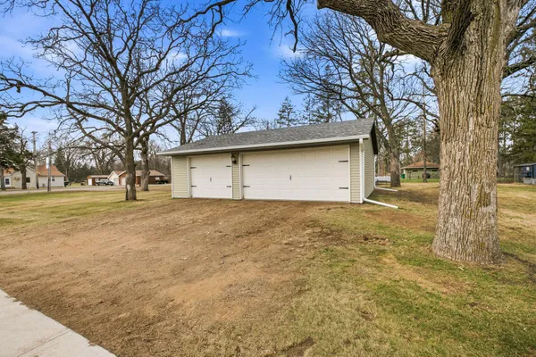 $250,000 | 724 East Centre Street, Royalton, MN 56373