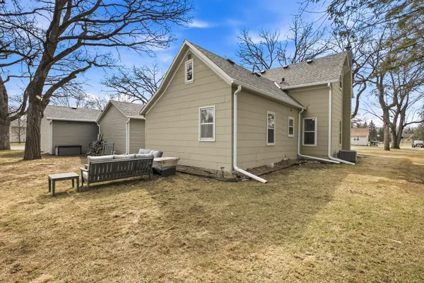 $250,000 | 724 East Centre Street, Royalton, MN 56373