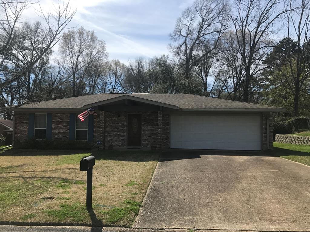 103 Briarwood Road Natchez, MS 39120 - Photo 1 of 1 Main View