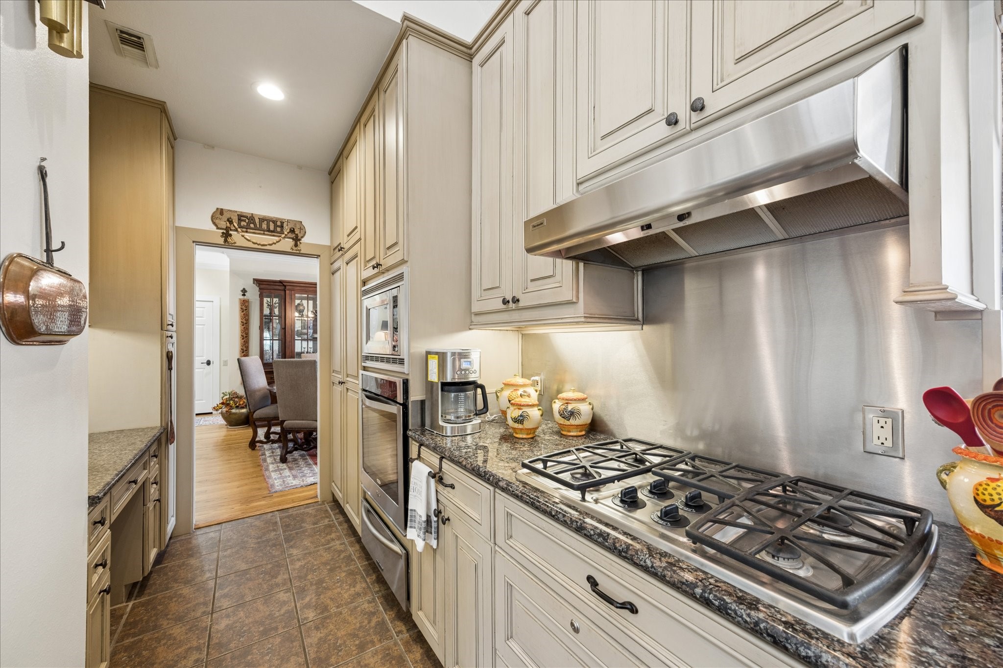 2360 Gun And Rod Circle Brenham, TX 77833 - Photo 6 of 28
