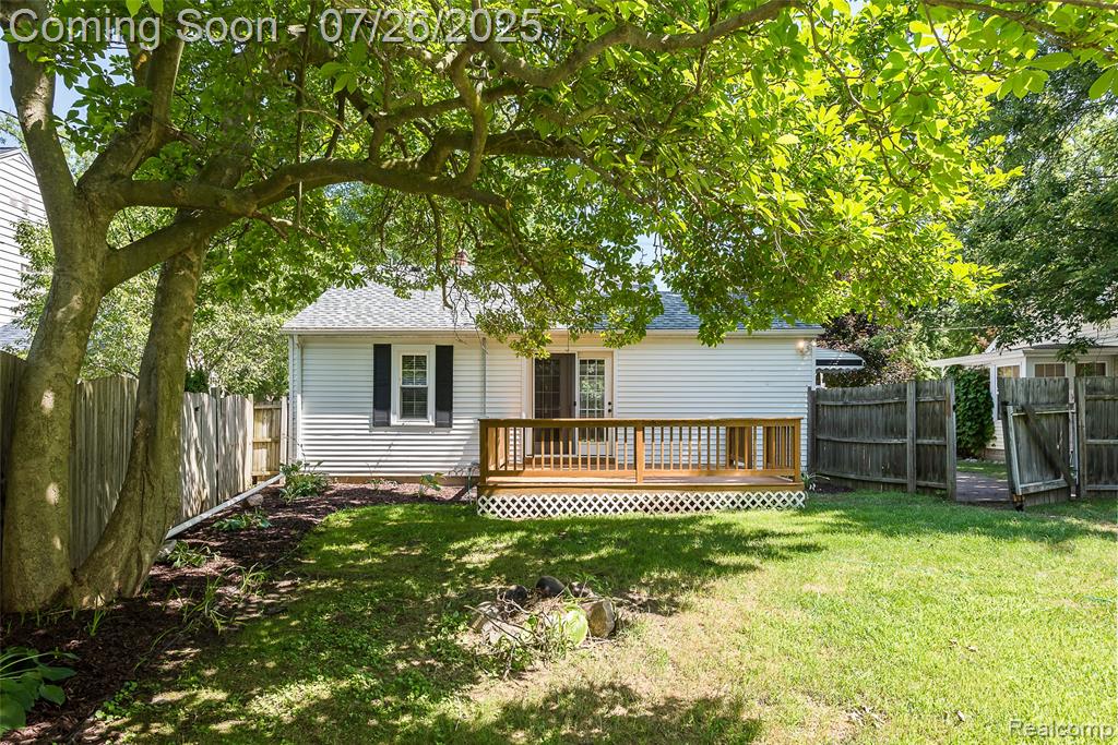 719 Spring Street Howell, MI 48843 - Photo 31 of 47