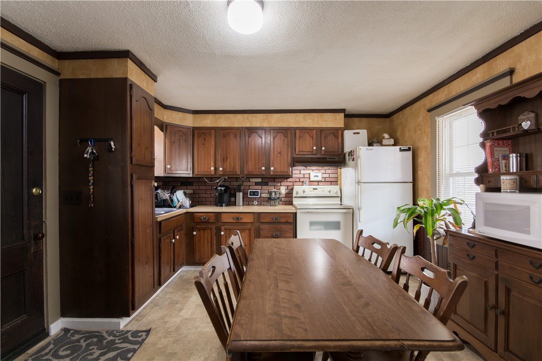 181 South Main Street Coventry, RI 02816 - Photo 7 of 37 Gallery Image 7
