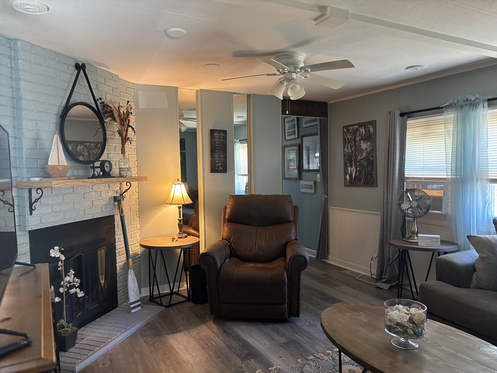 301 Bulgarmarsh Road, Unit F13 Tiverton, RI 02878 - Photo 19 of 28