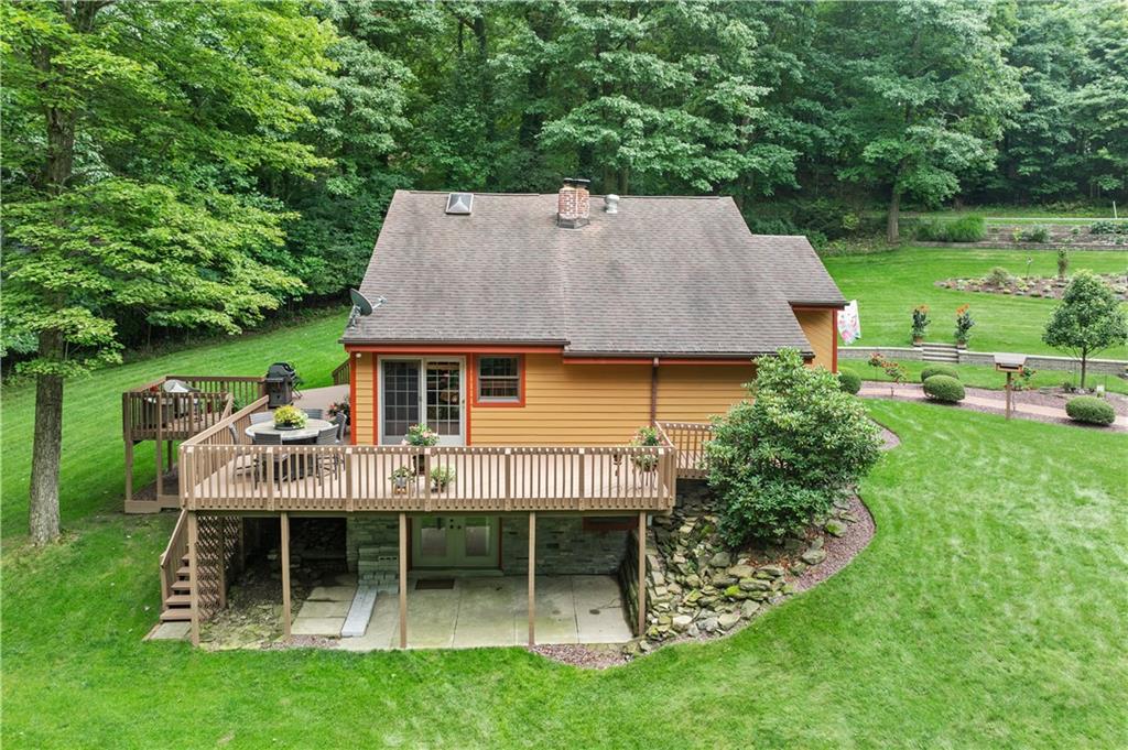 151 Kyle Road Valencia, PA 16059 - Photo 3 of 47 Gallery Image 3