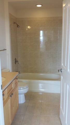 977 Harris Road, Unit 137 Grayslake, IL 60030 - Photo 14 of 21