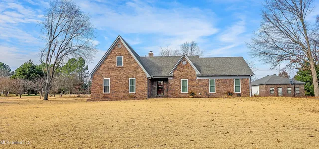 $589,000 | 5900 Paloma Drive, Olive Branch, MS 38654