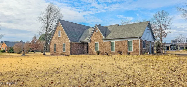 $589,000 | 5900 Paloma Drive, Olive Branch, MS 38654