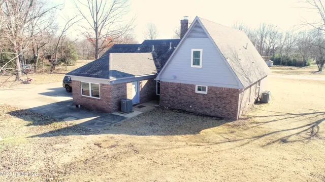 $589,000 | 5900 Paloma Drive, Olive Branch, MS 38654