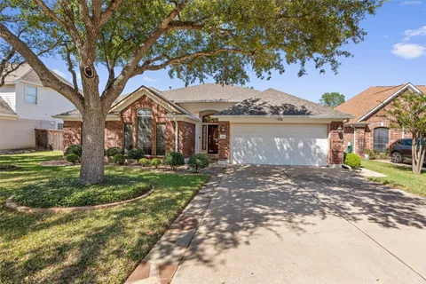 $400,000 | 6814 Thistle Hill Way, Austin, TX 78754